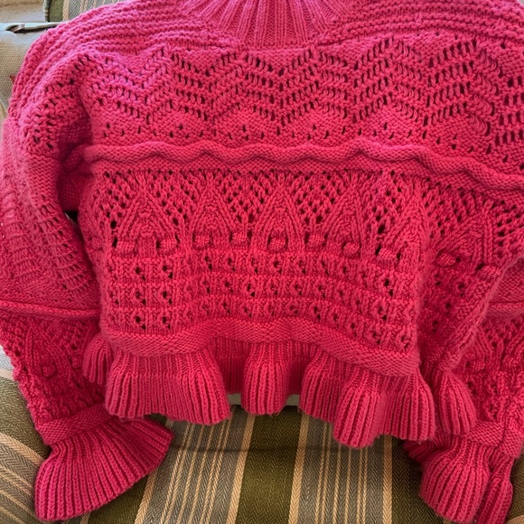 NWT hot pink Design History cropped chunky sweater size M - Picture 5 of 5